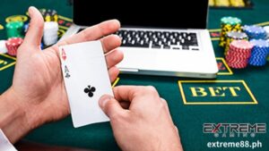 Ang Pocket Aces ay malinaw na ang pinakamahusay, ngunit ano ang pinakamasama posibleng mga kamay sa poker
